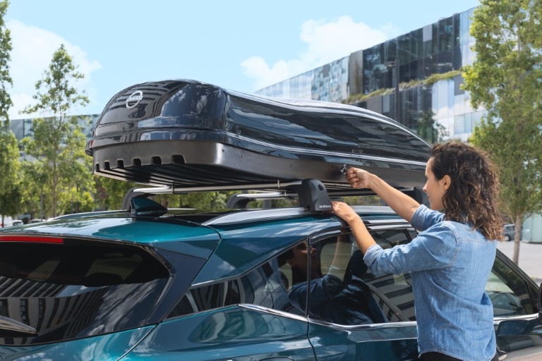 Vidēja Premium jumta bagāžas kaste, Thule Motion XT (400 l)