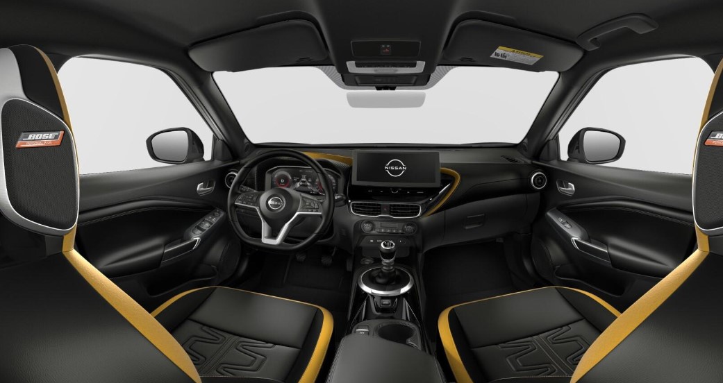 Monoform sports seats with Synthetic leather and Yellow alcantara detailing (Black & Yellow)