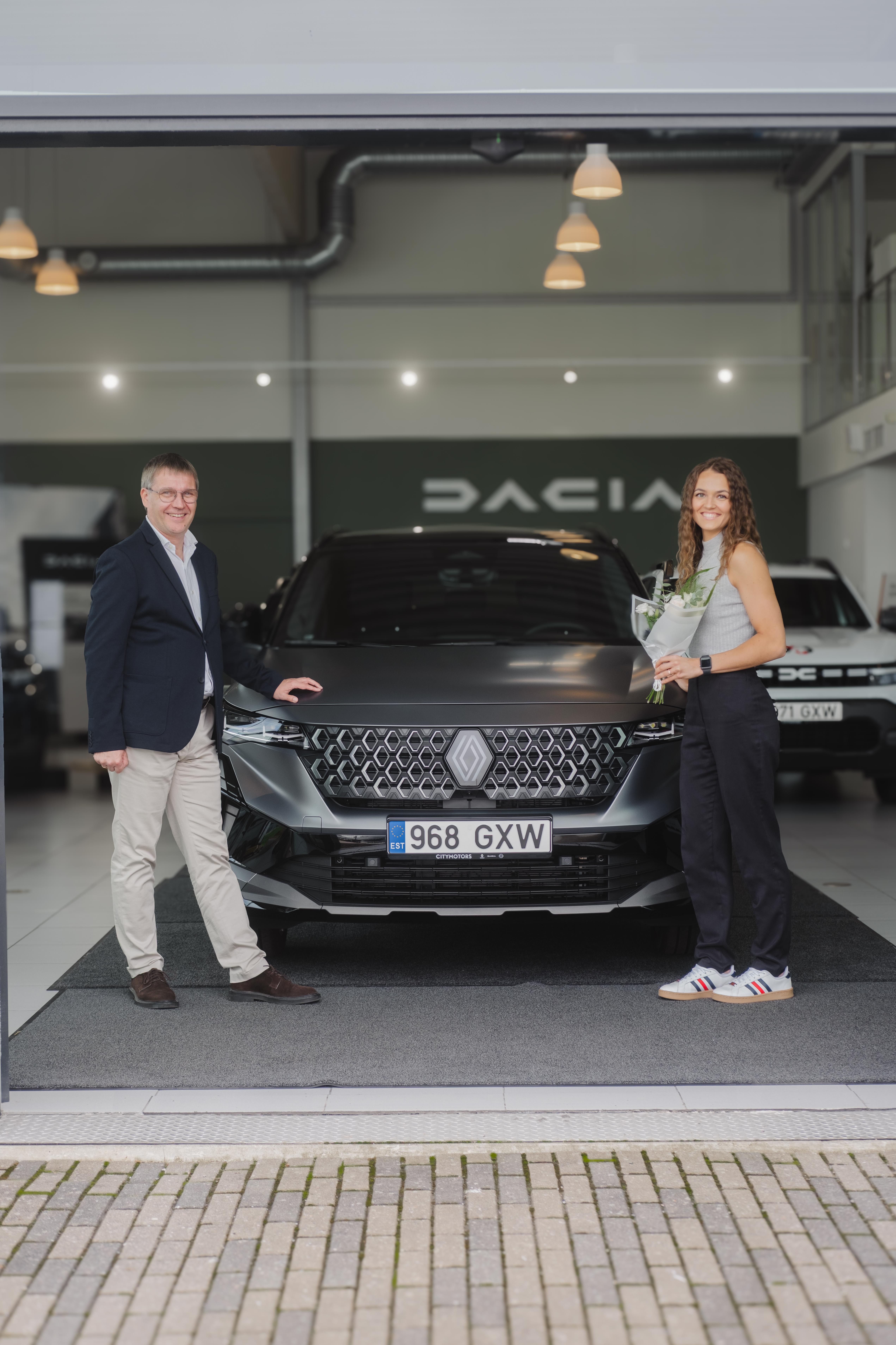 Lishanna Ilves auto &uuml;leandmine City Motors Laargi esinduses
