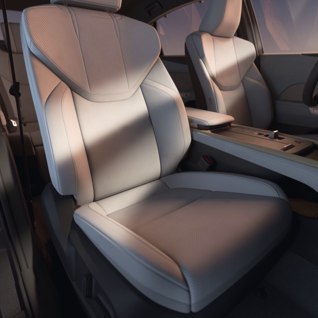 Lexus ES Electric interior