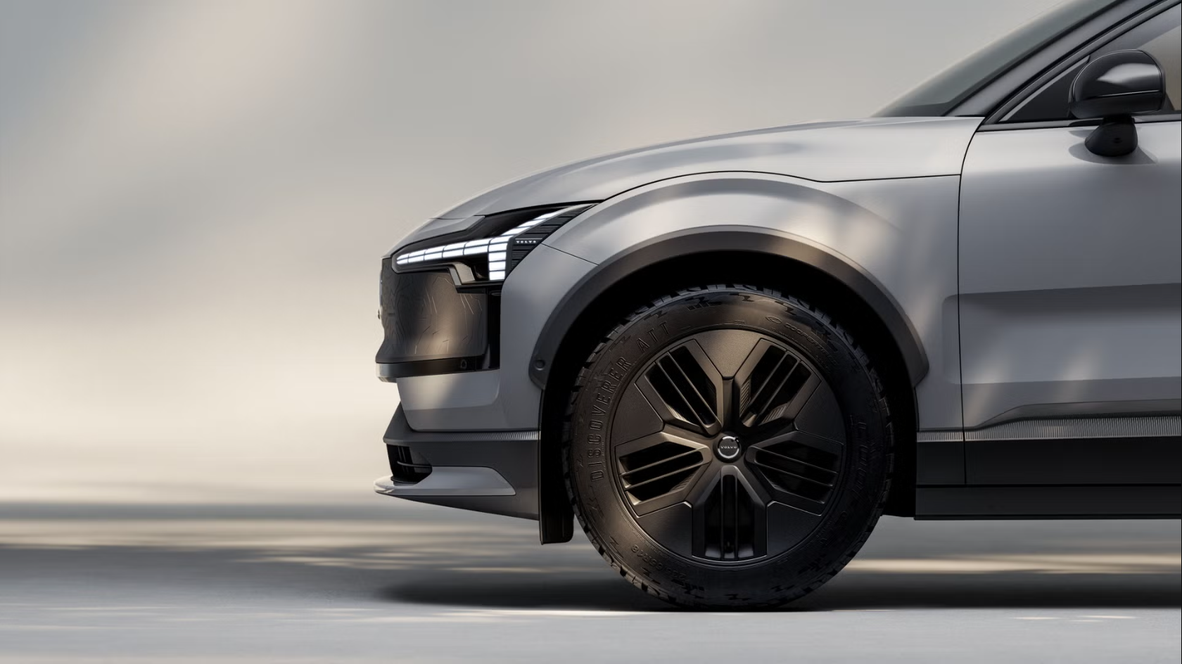 Фото Volvo EX30 збоку